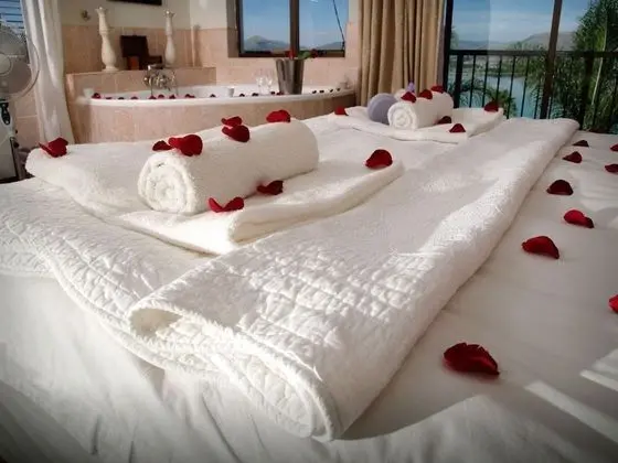 Honeymoon Oda