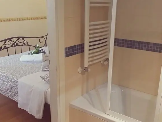 Classic Tek Büyük veya İki Ayrı Yataklı Oda, Özel Banyo