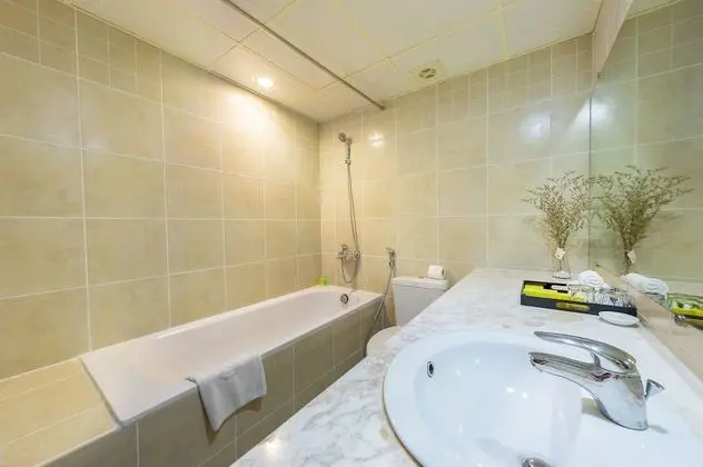 Deluxe Tek Büyük veya İki Ayrı Yataklı Oda, 1 Yatak Odası, Sigara İçilmez, Küvet