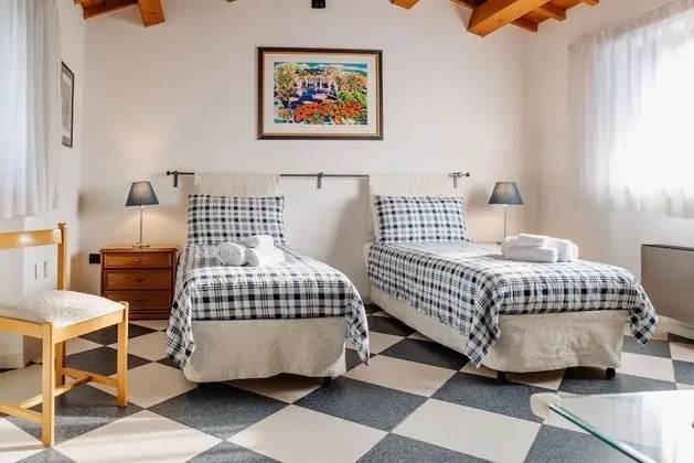 Comfort Apart Daire, 2 Yatak Odası, Havuz Kenarı