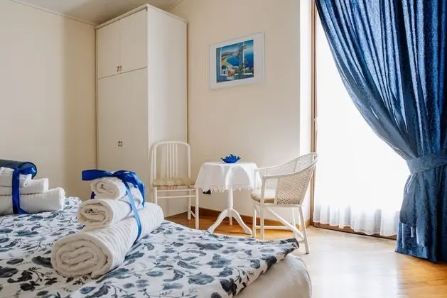 Premium Üç Kişilik Oda, 1 Yatak Odası, Havuz Manzaralı, Bahçeli