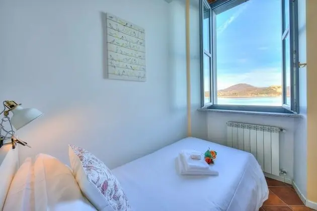 Honeymoon Apart Daire, Birden Çok Yatak, 2 Banyolu, Göl Kenarı (La Dolce Vita Pied dans L' Eau)