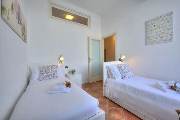 Honeymoon Apart Daire, Birden Çok Yatak, 2 Banyolu, Göl Kenarı (La Dolce Vita Pied dans L' Eau)