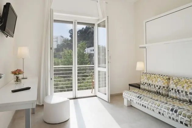 Stüdyo, Balkon
