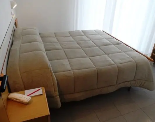 Basic Tek Büyük veya İki Ayrı Yataklı Oda