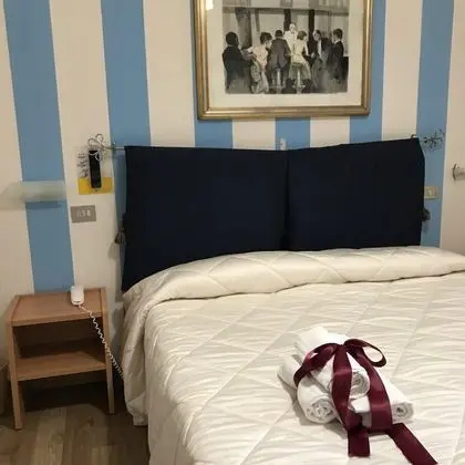 Basic Üç Kişilik Oda