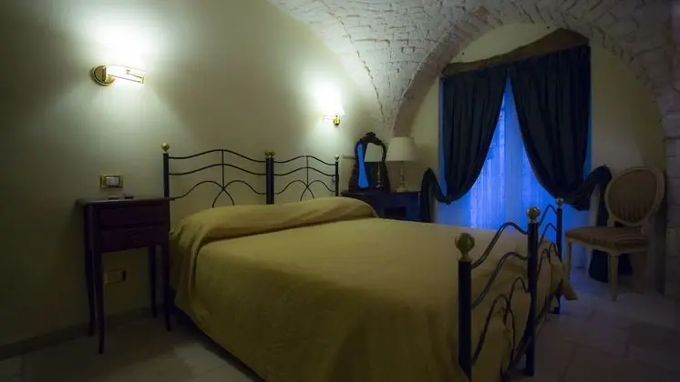 Standard Tek Büyük veya İki Ayrı Yataklı Oda, Banyolu/Duşlu