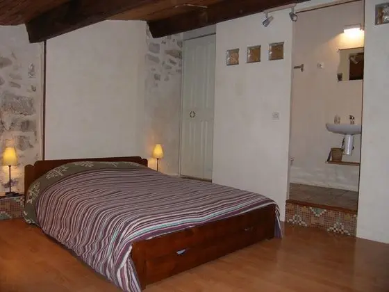Tek Büyük Yataklı Oda (Carignan)