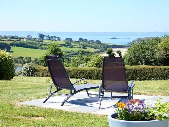 Romantic Kır Evi, Deniz Manzaralı