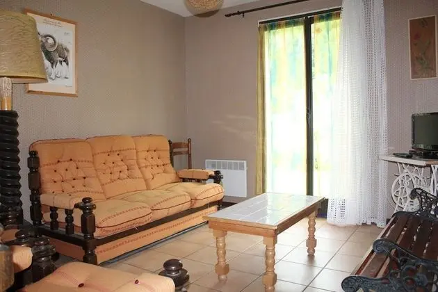 Kır Evi, Banyolu/Duşlu, Dağ Manzaralı