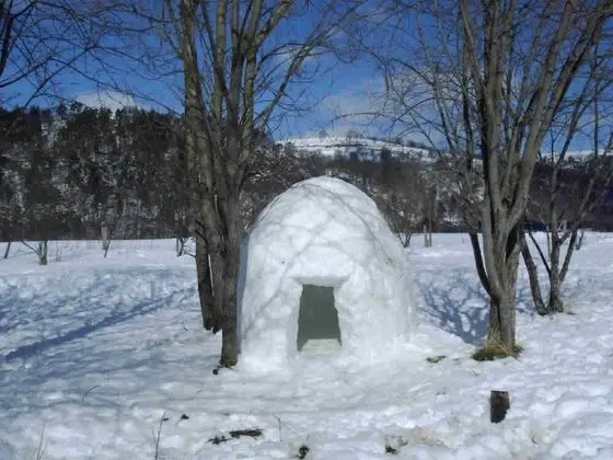 Kır Evi, Banyolu/Duşlu, Dağ Manzaralı