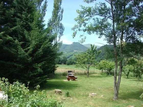 Kır Evi, Banyolu/Duşlu, Dağ Manzaralı