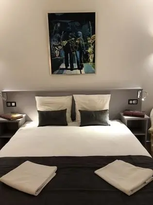 Tek Büyük Yataklı Oda (Chambre des Artistes)