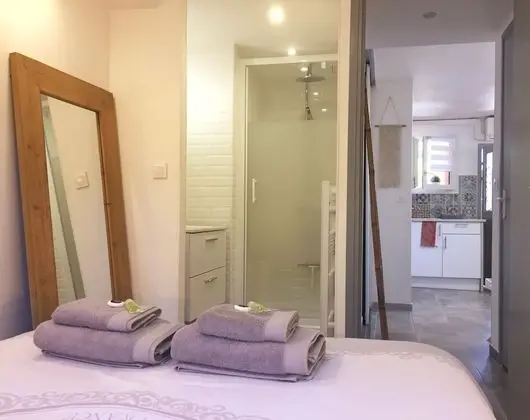 Apart Daire, Banyolu/Duşlu, Bahçe Manzaralı (La Garoupe)
