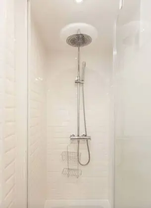 Apart Daire, Banyolu/Duşlu, Bahçe Manzaralı (La Salis)