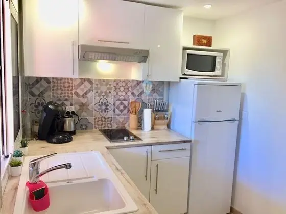 Apart Daire, Banyolu/Duşlu, Bahçe Manzaralı (La Salis)