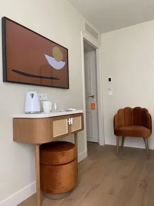 Classic Tek Büyük Yataklı Oda