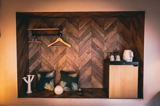 Tek Büyük Yataklı Oda, Balkon (Palmiers)