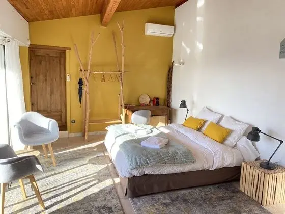 Tek Büyük Yataklı Oda, Teras (Cedres)