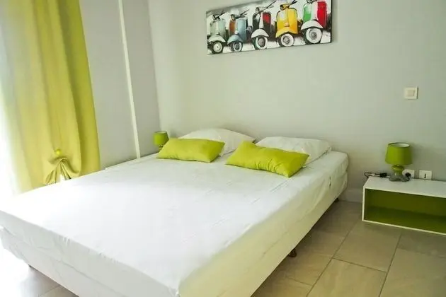 Tek Büyük Yataklı Oda, Şehir Manzaralı