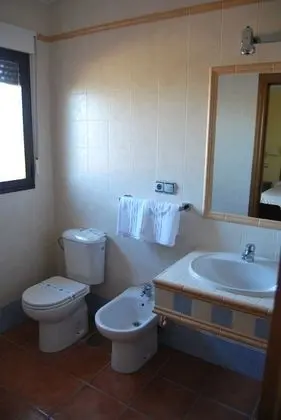 Tek Büyük Yataklı Oda, 1 Çift Kişilik Yatak