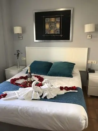 Economy Tek Büyük veya İki Ayrı Yataklı Oda, Sigara İçilmez