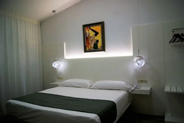 Superior Oda, 1 En Büyük (King) Boy Yatak, Sigara İçilmez, Şehir Manzaralı