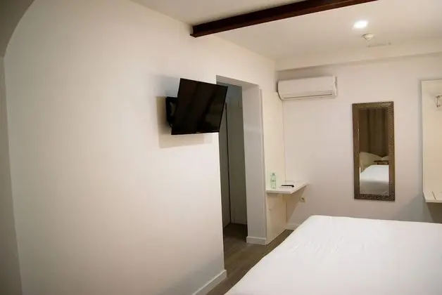 Superior Oda, 1 En Büyük (King) Boy Yatak, Sigara İçilmez, Şehir Manzaralı