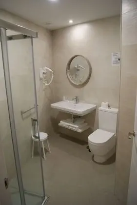 Superior Oda, 1 En Büyük (King) Boy Yatak, Sigara İçilmez, Şehir Manzaralı