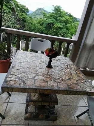 Comfort Tek Büyük Yataklı Oda, Dağ Manzaralı, Bahçeli