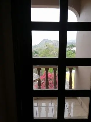Comfort Tek Büyük Yataklı Oda, Dağ Manzaralı, Bahçeli