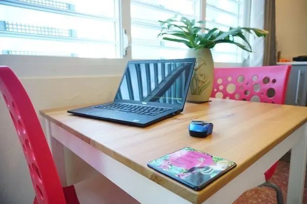 Design Stüdyo, 1 En Büyük (King) Boy Yatak, Sigara İçilmez