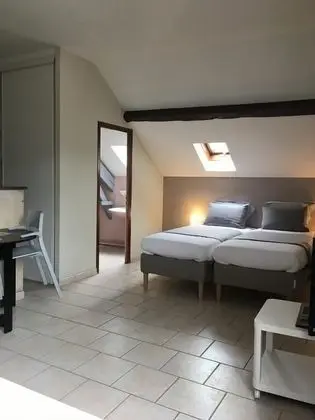 Stüdyo, Dağ Manzaralı