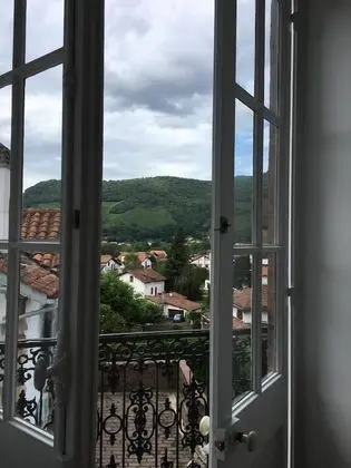 Stüdyo, Dağ Manzaralı