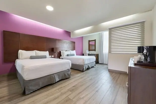 Deluxe Tek Büyük Yataklı Oda, 2 Çift Kişilik Yatak