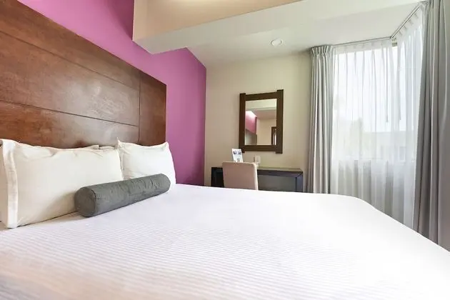 Deluxe Tek Büyük Yataklı Oda, 2 Çift Kişilik Yatak