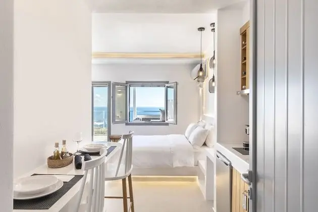 Poseidonas Suite