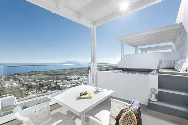 Poseidonas Suite