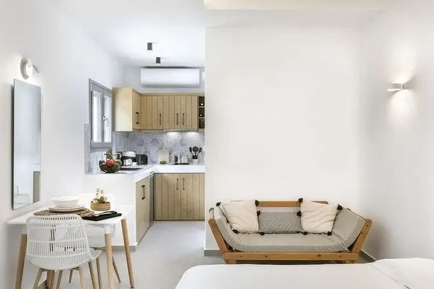 Sirokos Suite