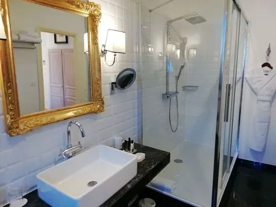 Standard Tek Büyük Yataklı Oda, Özel Banyo