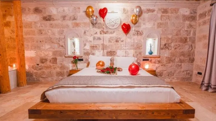 King Suite, Vadi Manzaralı, Şömineli ve Jakuzili