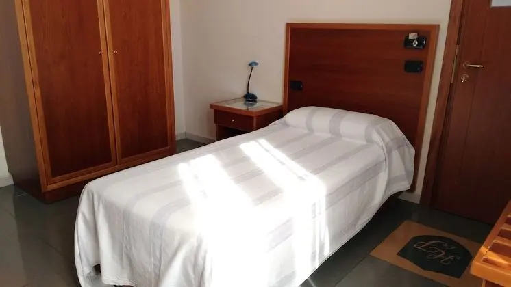 Basic İki Ayrı Yataklı Oda