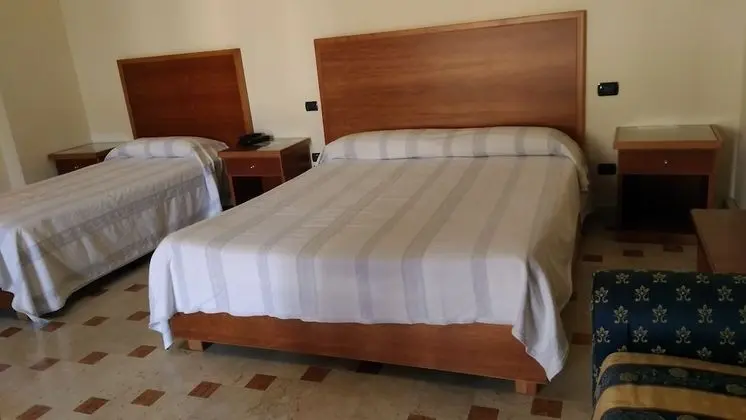 Junior Süit, Balkon