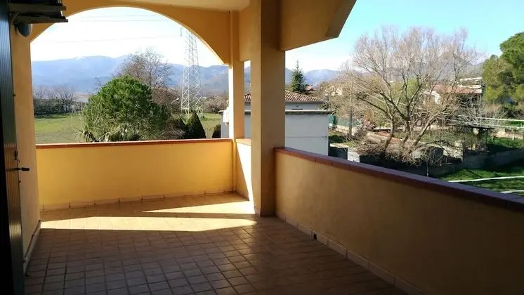 Junior Süit, Balkon