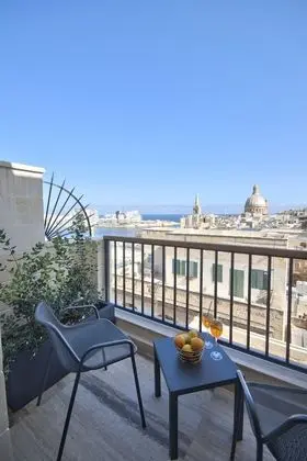 Junior Süit, Balkon (Double or Twin)