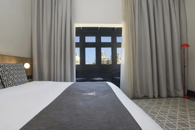 Superior Tek Büyük veya İki Ayrı Yataklı Oda, Balkon