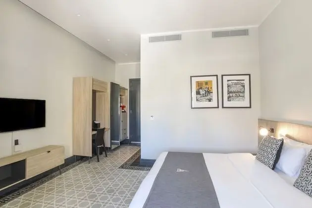 Superior Tek Büyük veya İki Ayrı Yataklı Oda, Balkon