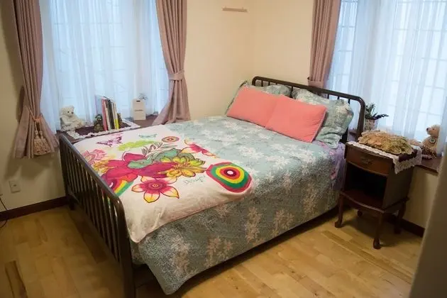 Apart Daire (over 5 people are charged extra fee)