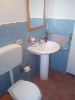 Basic Tek Büyük veya İki Ayrı Yataklı Oda