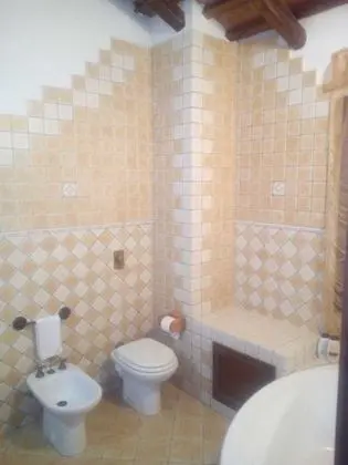 Basic Tek Büyük veya İki Ayrı Yataklı Oda